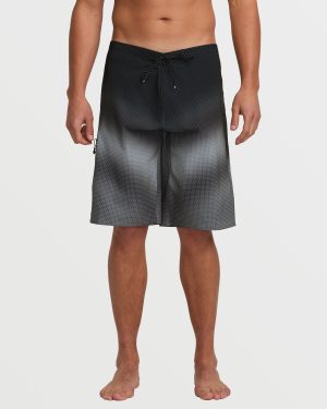 Fluid Pro Performance 21 Boardshorts - Black
