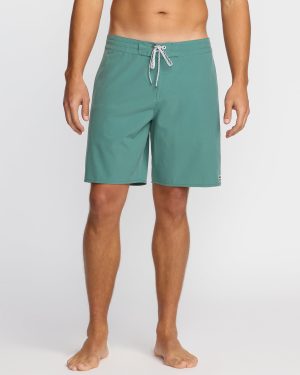 Wategos Lo Tide 19 Boardshorts - Sage Green