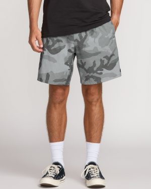 Crossfire Elastic Submersible 18 Hybrid Shorts - Black Camo
