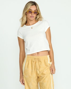 Daily Tee - Salt Crystal