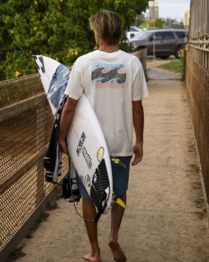 Crayon Wave Premium Tee - Off White