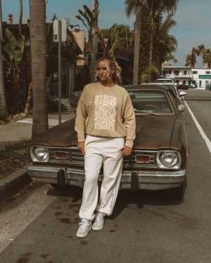 Echo Crewneck Sweatshirt - Light Olive